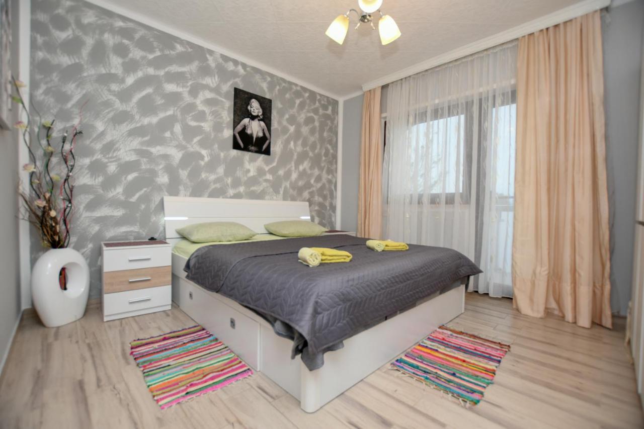 Apartments Katja Porec Exterior photo